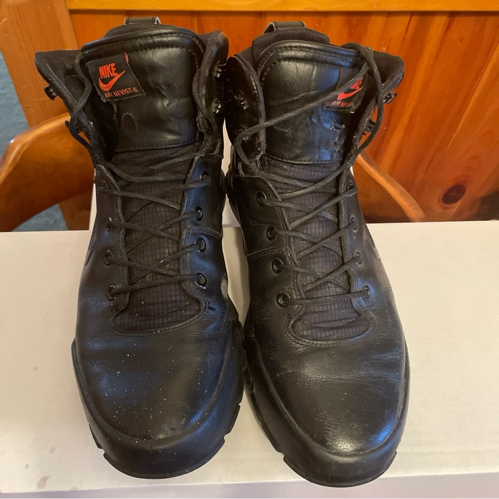 Nike Air Nevist 6 ACG All Condition Gear # 454402-002 Men's Boots Size 10